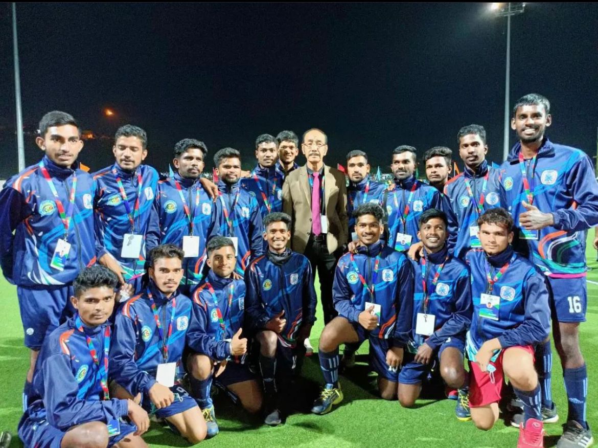 Junior National Hockey